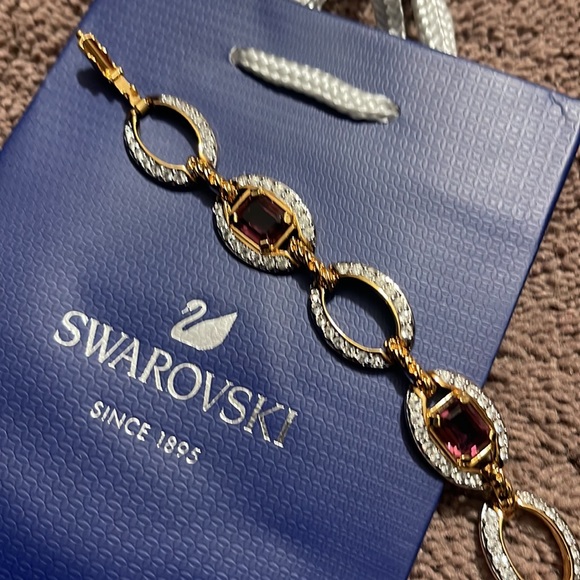 SWAROVSKI BRACELET GEMS AND CRYSTAL ABSOLUTELY BEAUTIFUL 😱 ❤️😱❤️😱✅✅ - Picture 6 of 8